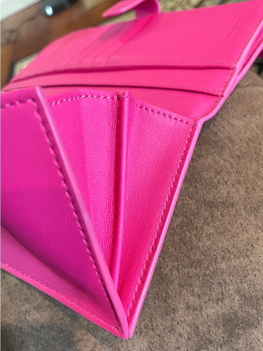 Bottega Veneta Pink Women’s Wallet Wallet with Box EUC - Picture 8 of 10